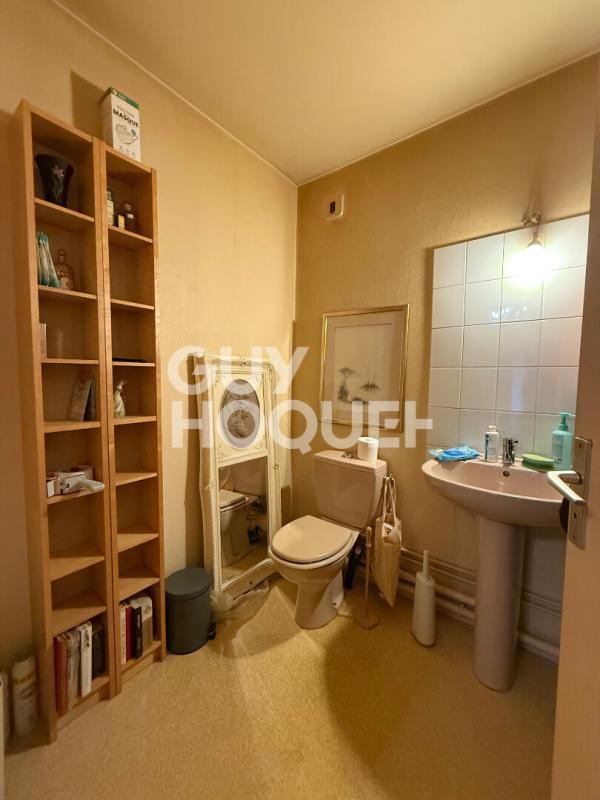 Appartement - 100 m² - 5 pièces