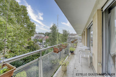 Appartement - 104 m² - 5 pièces
