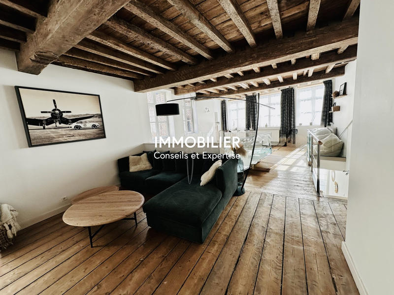 Maison ancienne - 258 m² - 9 pièces