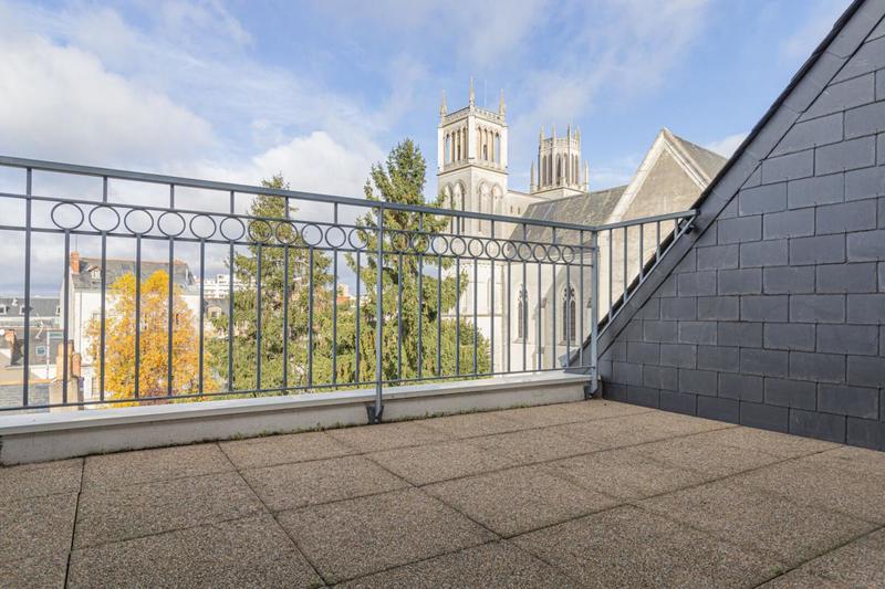 Appartement - 91 m² - 4 pièces