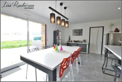 Grange - 162 m² - 6 pièces