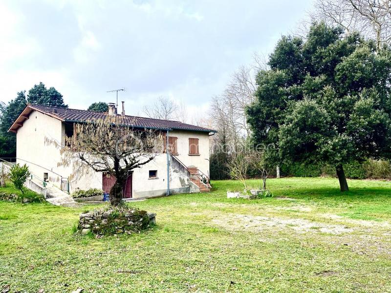 Maison traditionnelle - 92 m² - 5 pièces