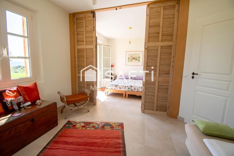 Villa - 340 m² - 7 pièces