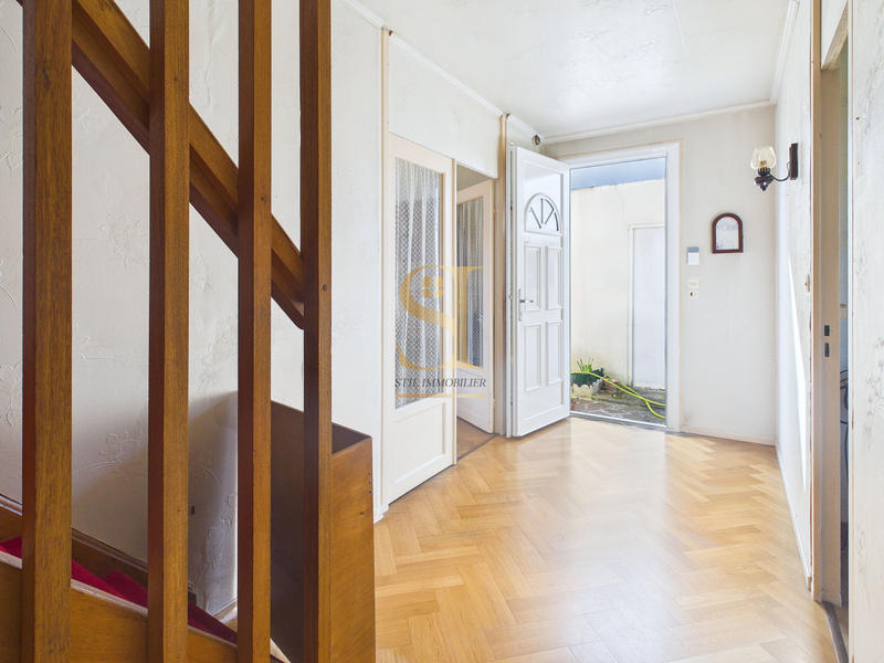 Maison - 110 m² - 5 pièces