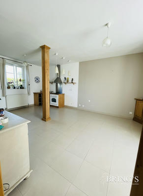 Maison - 144 m² - 5 pièces
