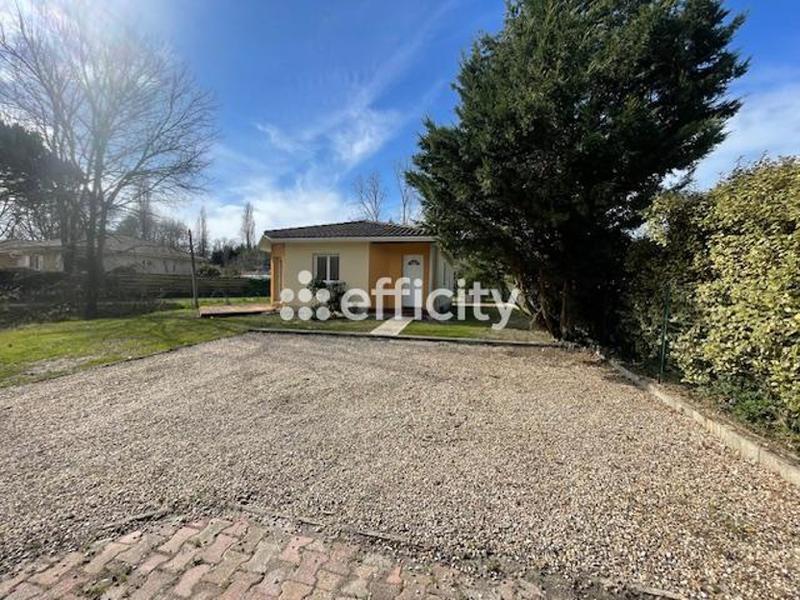 Maison - 95 m² - 4 pièces