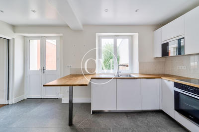 Hôtel particulier - 235 m² - 7 pièces