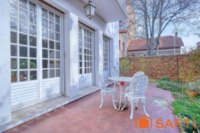 Villa - 269 m² - 12 pièces