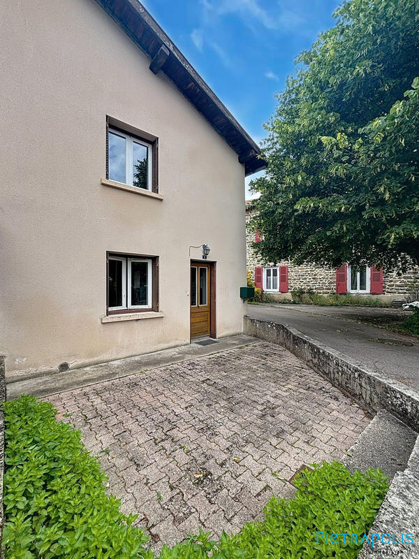 Maison - 85 m² - 5 pièces