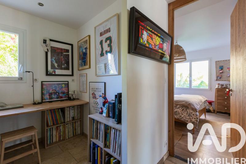 Maison - 238 m² - 6 pièces