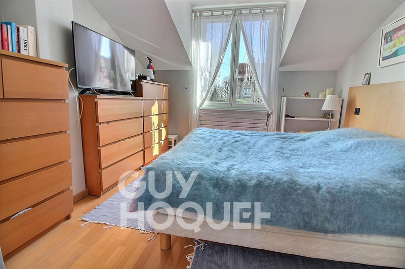 Maison - 94 m² - 5 pièces