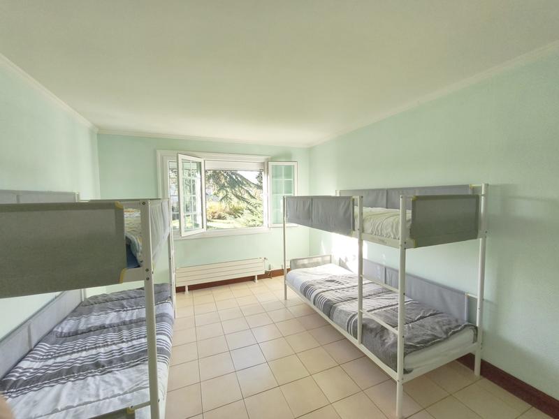 Maison - 187 m² - 10 pièces