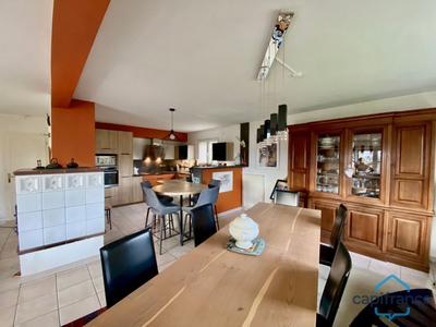 Maison - 172 m² - 7 pièces