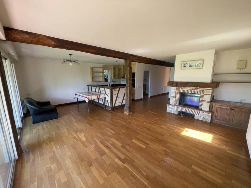 Maison - 139 m² - 5 pièces