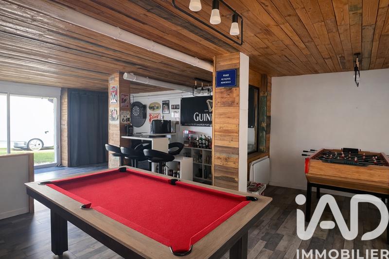 Maison - 200 m² - 6 pièces