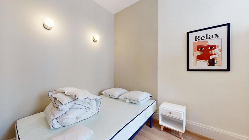 Appartement - 127 m² - 7 pièces