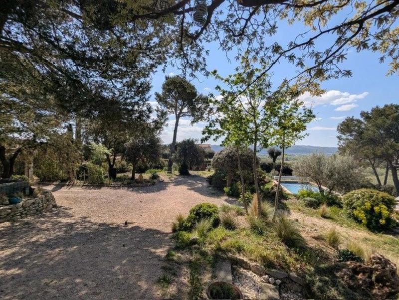 Maison - 166 m² - 5 pièces