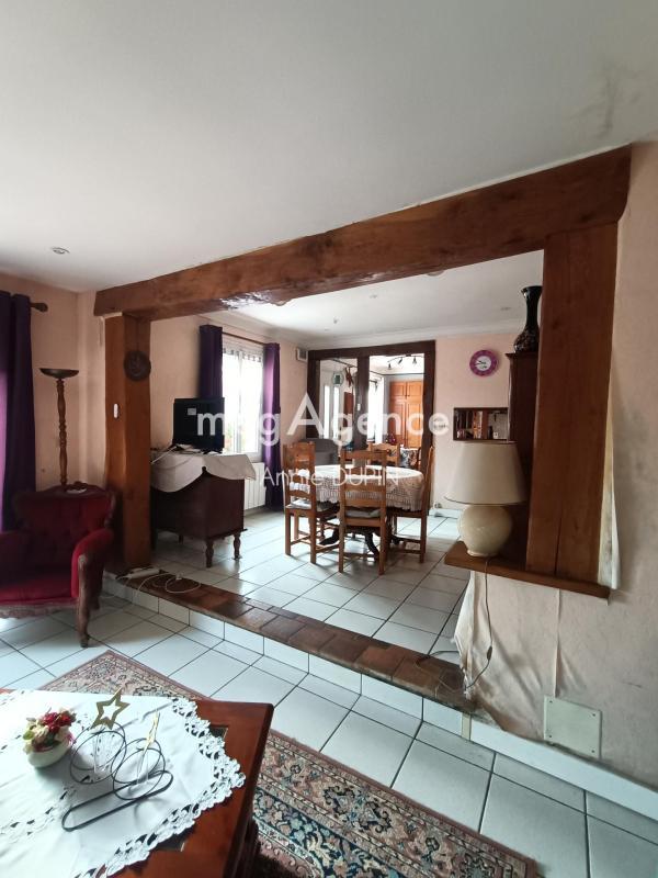 Maison traditionnelle - 80 m² - 4 pièces