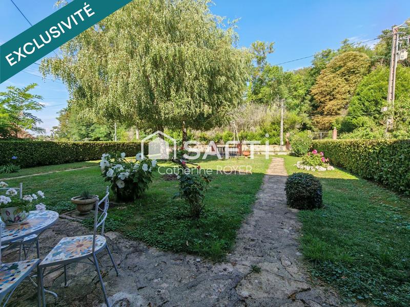 Maison - 202 m² - 8 pièces