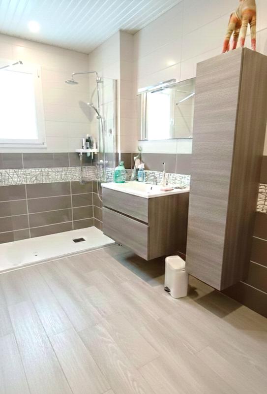 Maison - 127 m² - 6 pièces