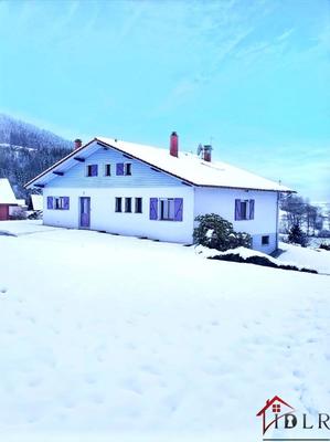 Maison - 147 m² - 8 pièces