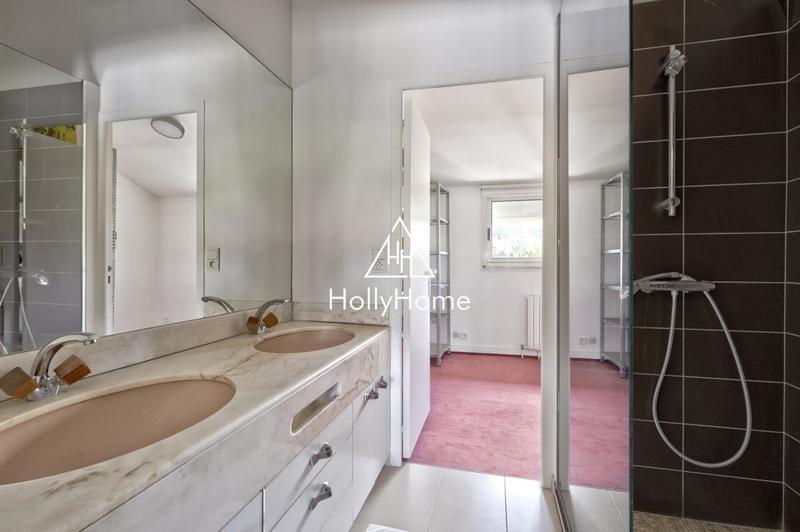 Maison ancienne - 237 m² - 7 pièces