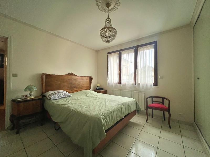 Maison - 157 m² - 7 pièces