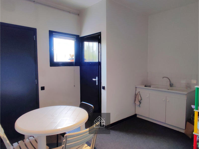 Bureau - 89 m² - 5 pièces