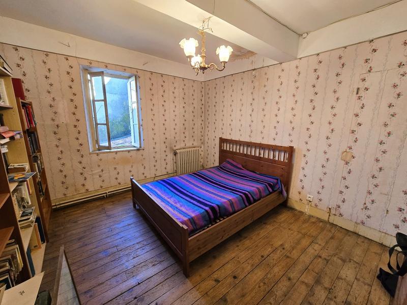 Maison - 164 m² - 9 pièces