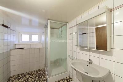 Appartement - 84 m² - 3 pièces