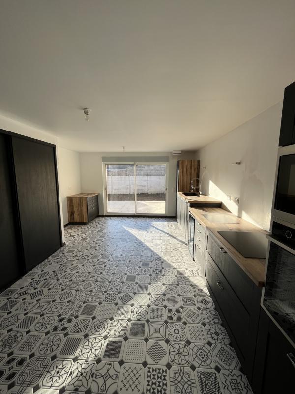 Maison - 161 m² - 6 pièces