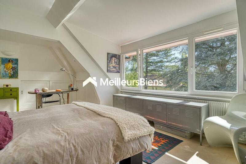 Maison - 153 m² - 8 pièces