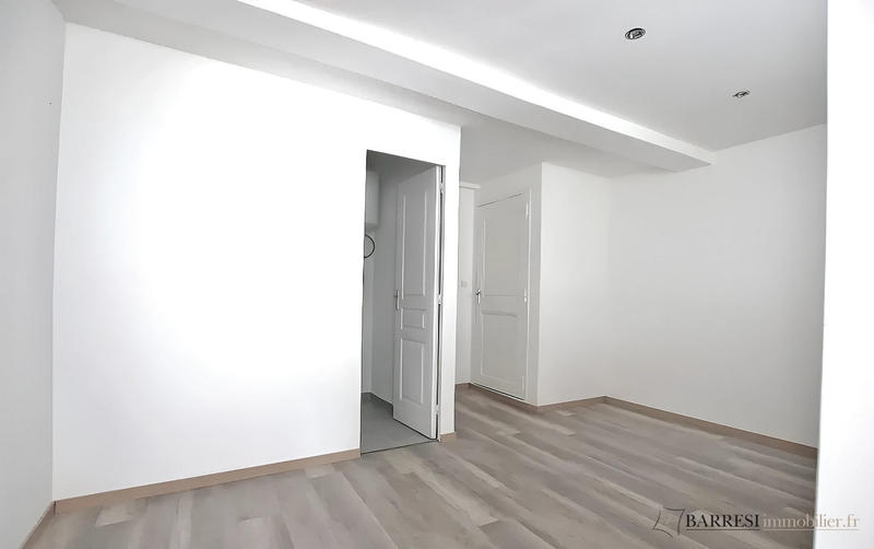 Maison traditionnelle - 84 m² - 3 pièces