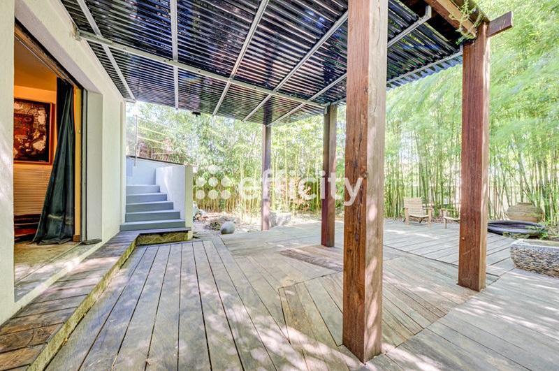 Maison - 170 m² - 6 pièces