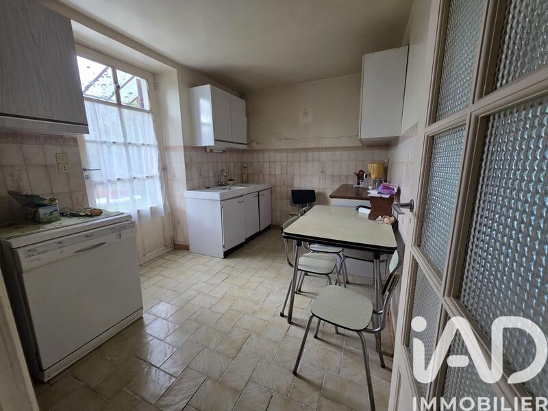 Maison - 140 m² - 6 pièces