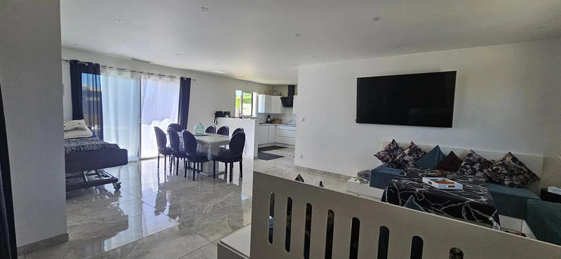 Maison - 86 m² - 4 pièces