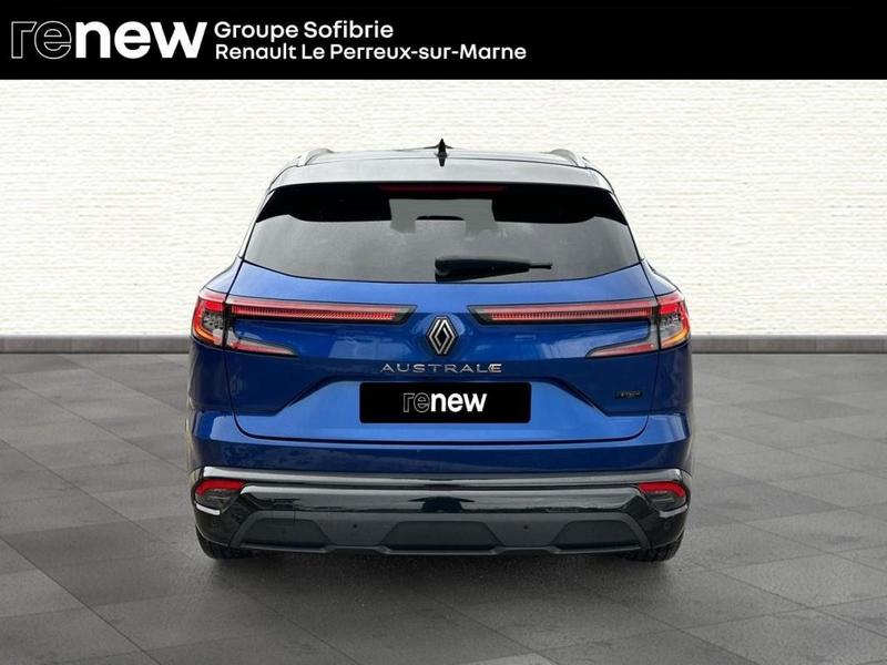 Renault Austral E-Tech hybrid 200 Iconic