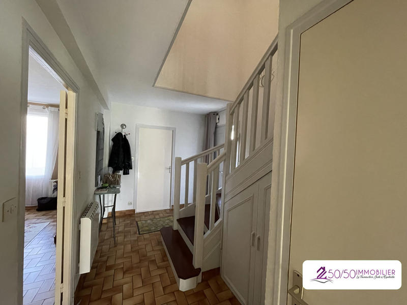 Maison - 106 m² - 6 pièces