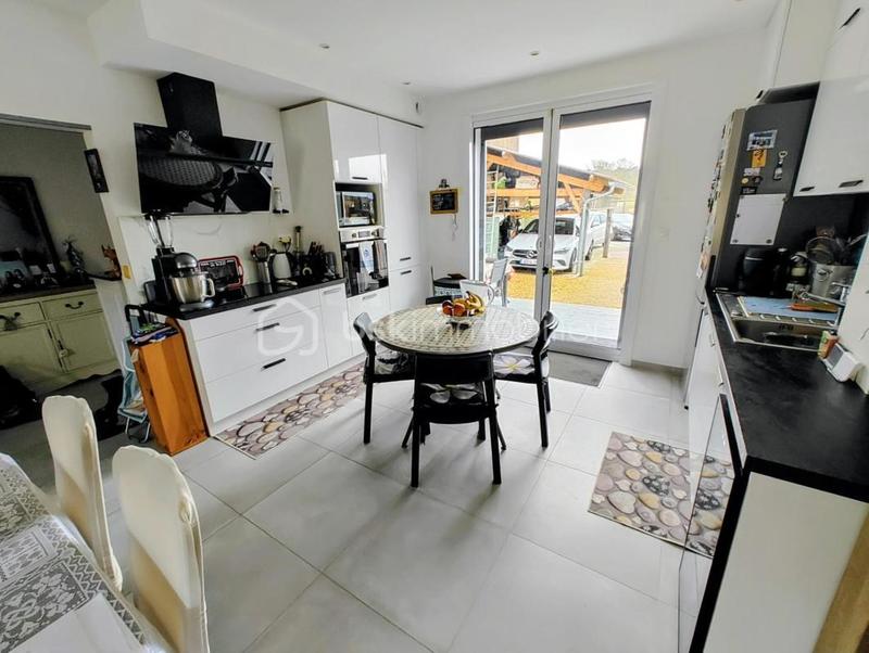 Maison de ville - 78 m² - 3 pièces