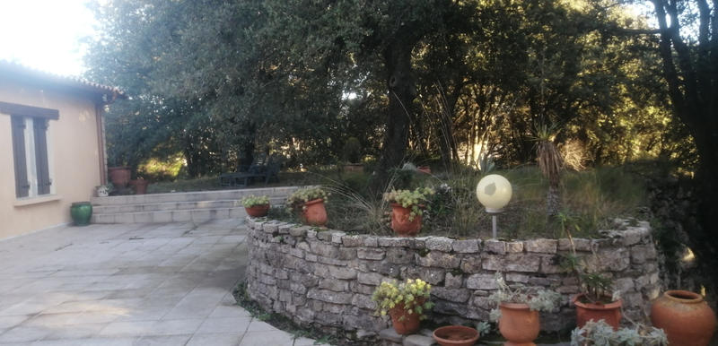 Propriété - 220 m² - 6 pièces