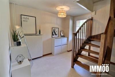Maison - 93 m² - 4 pièces