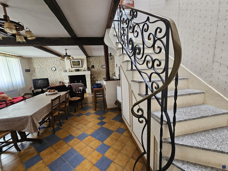 Maison - 82 m² - 3 pièces