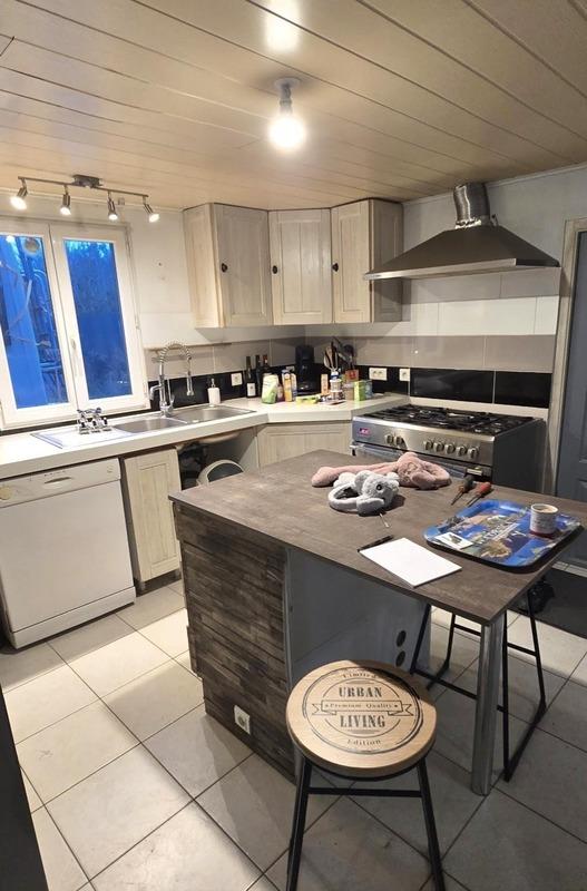 Maison - 104 m² - 6 pièces