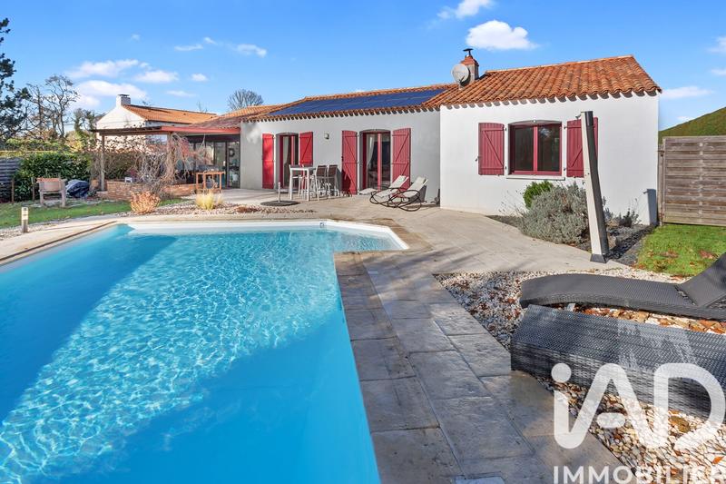 Maison - 138 m² - 5 pièces