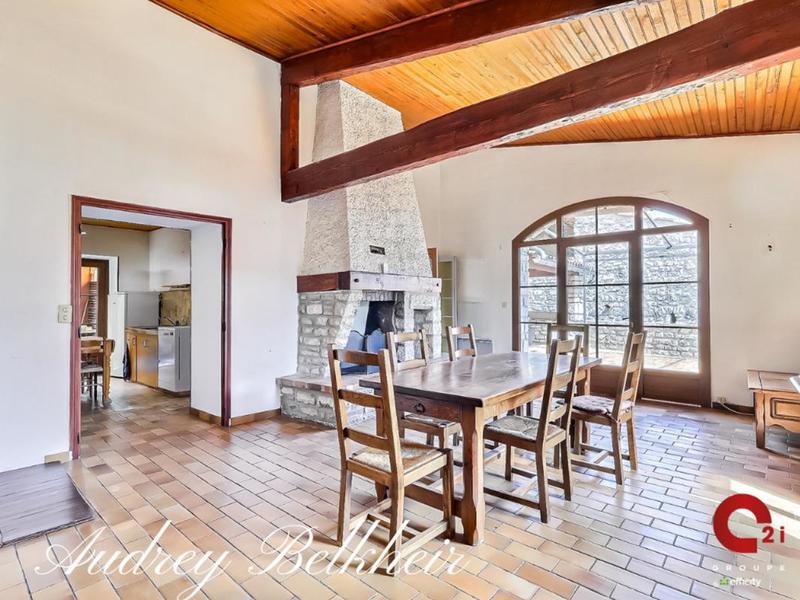 Maison - 106 m² - 5 pièces