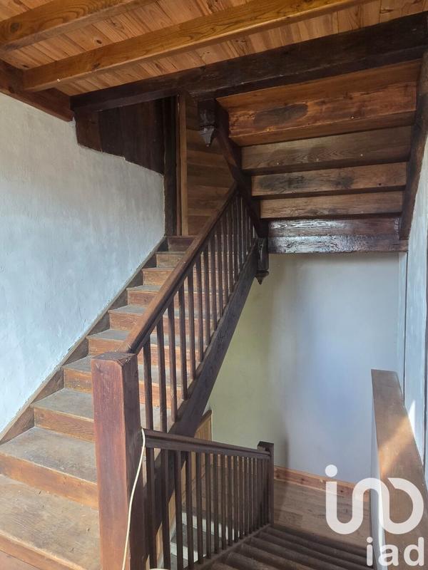 Maison - 206 m² - 7 pièces