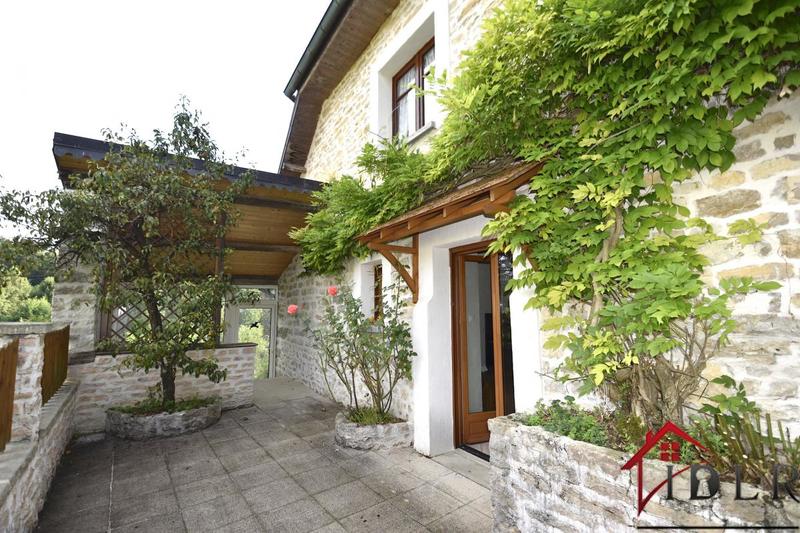Maison de village - 171 m² - 6 pièces