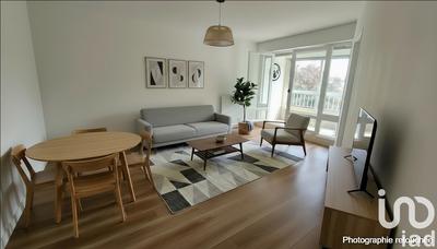 Appartement - 81 m² - 4 pièces