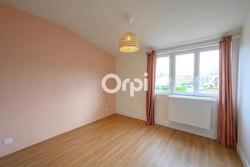 Maison - 98 m² - 5 pièces