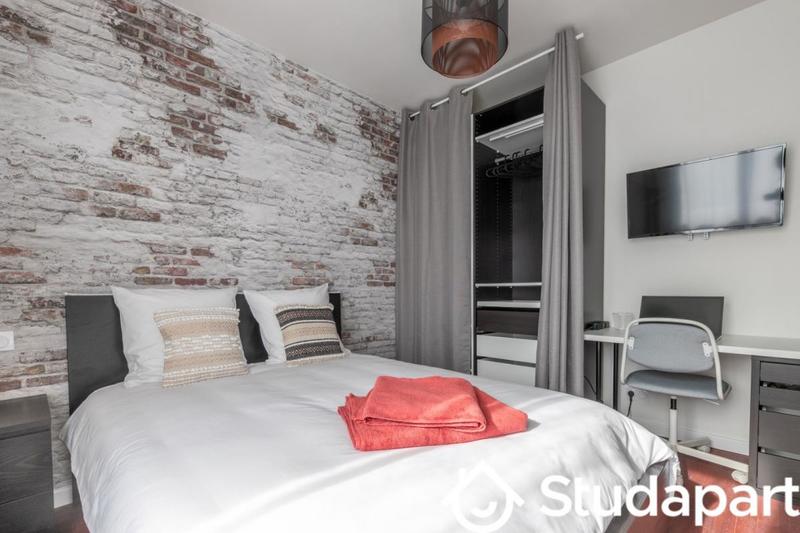 Chambre - 10 m² - 1 pièce